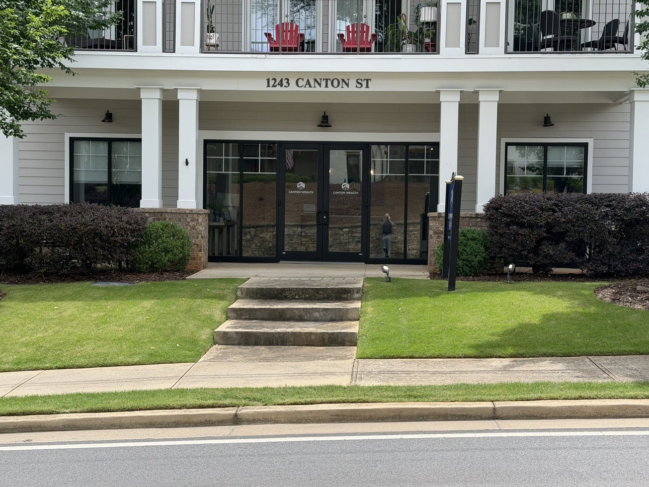 1243 Canton St Retail
