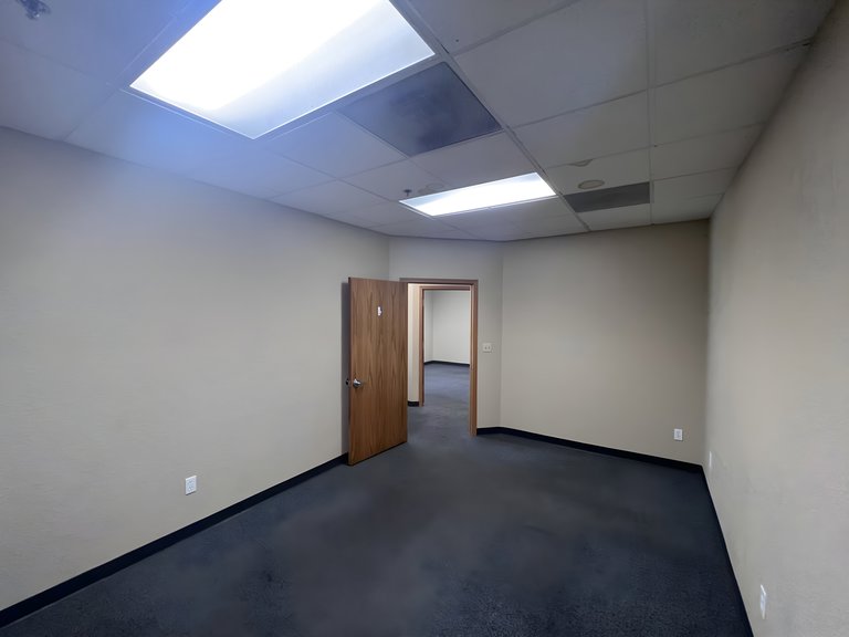 530 Kings County Drive, Hanford, CA, For Lease, Image-3