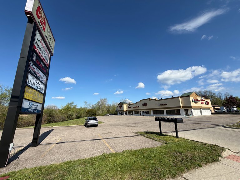 5500 Cooley Lake Road, Waterford, MI, For Lease, Image-3