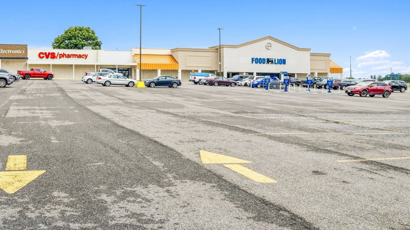 1380 E Main St Land/Development