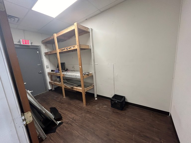 28423–28519 5 Mile Rd, Livonia, MI, For Lease, Image-8
