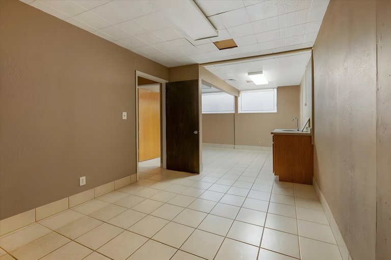 2930 Fresno St, Fresno, CA, For Lease, Image-15