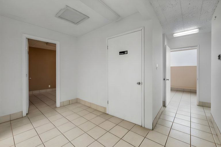 2930 Fresno St, Fresno, CA, For Lease, Image-14