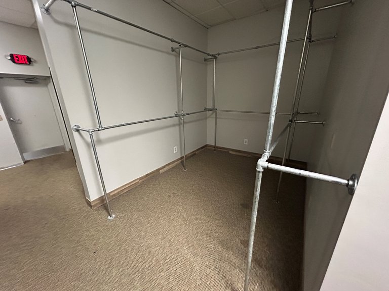 18790 Middlebelt Road, Livonia, MI, For Lease, Image-4