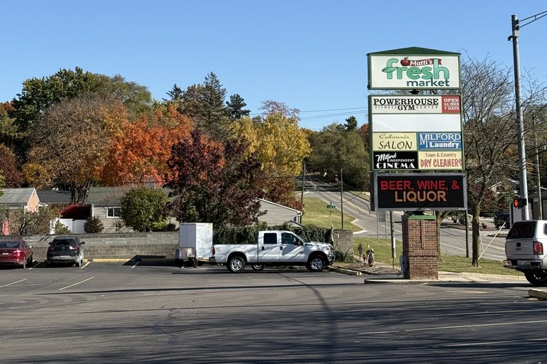 949 East Summit Street, Milford, MI, For Lease, Image-2
