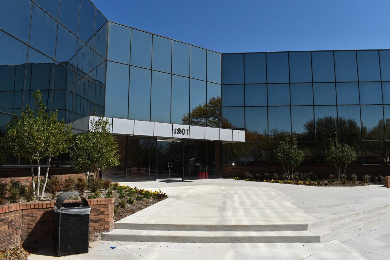 1201 Richardson Drive Office