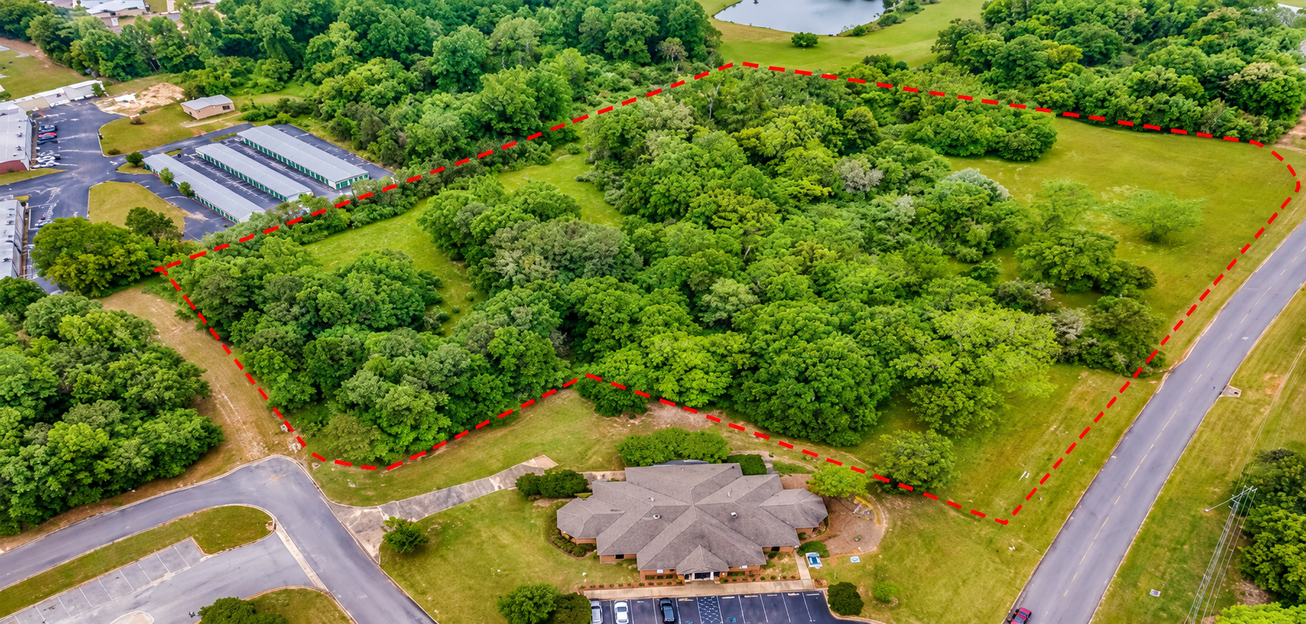 Monument Drive Land/Development