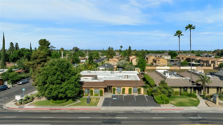 531 N Alta Ave, Dinuba, CA, For Lease, Image-1