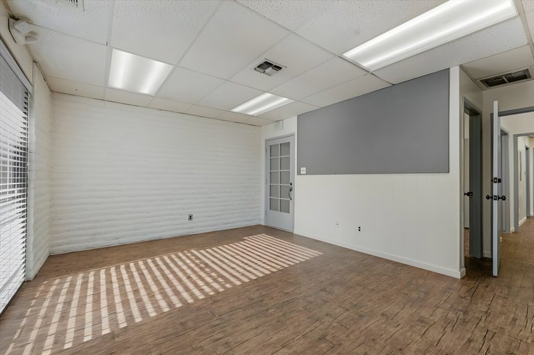 531 N Alta Ave, Dinuba, CA, For Lease, Image-14