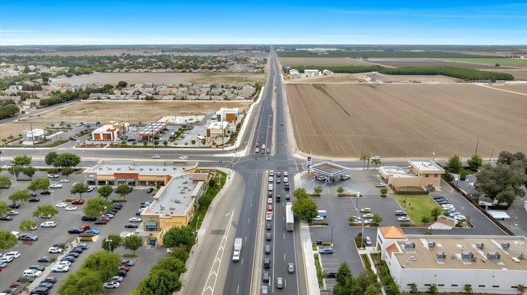 1088 N Mooney Blvd, Tulare, CA, For Lease, Image-15