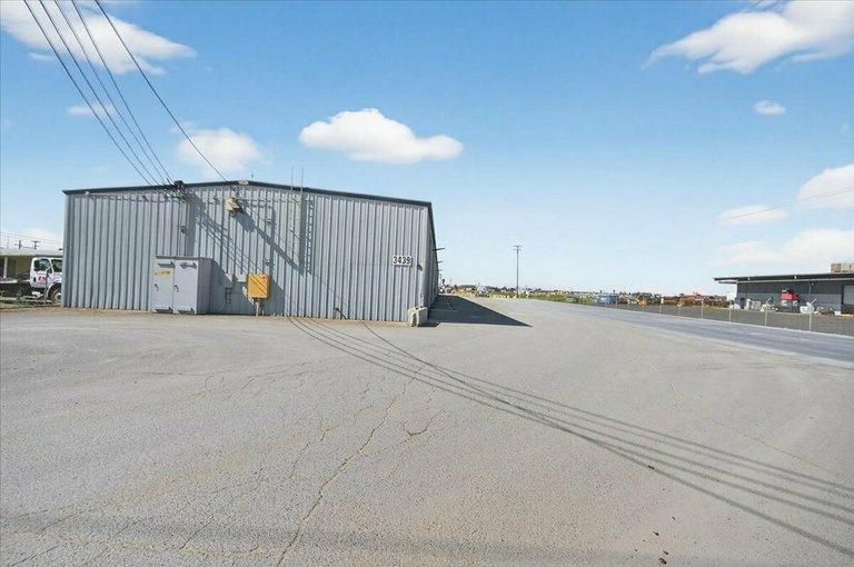 3439 S Chestnut Ave, Fresno, CA, For Lease, Image-2