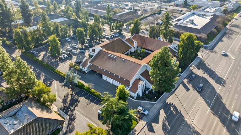 2377 W Shaw Ave, Fresno, CA, For Lease, Image-2