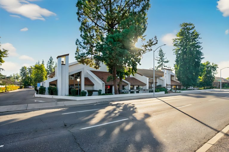 2377 W Shaw Ave, Fresno, CA, For Lease, Image-3