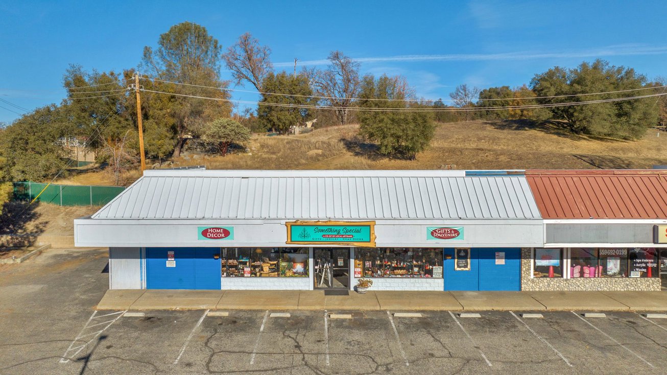 40120 Highway 41, Suite J, Oakhurst, CA, For Sale, Image-1