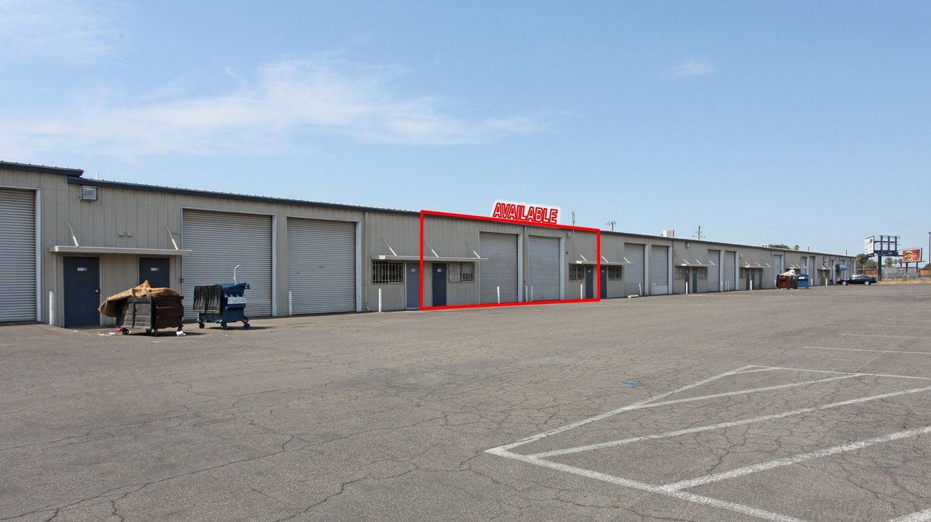 3164 N Marks Ave Industrial