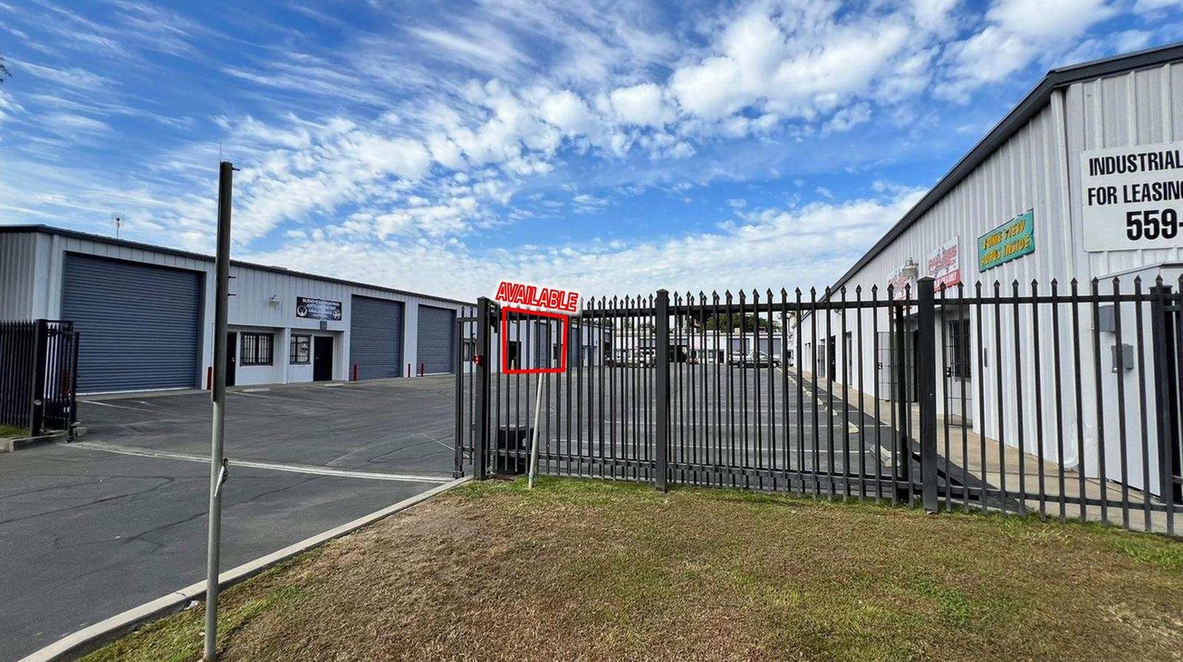 4041 N Valentine Ave Industrial