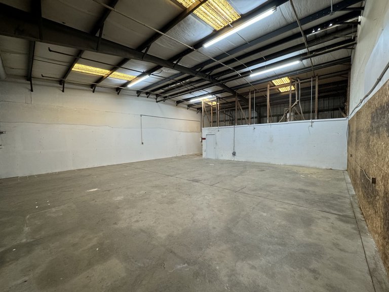 4041 N Valentine Ave, Fresno, CA, For Lease, Image-11