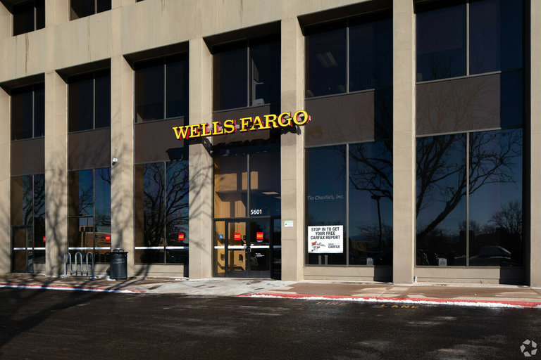 5601 S Broadway, Suite 060, Littleton, CO, For Lease, Image-3