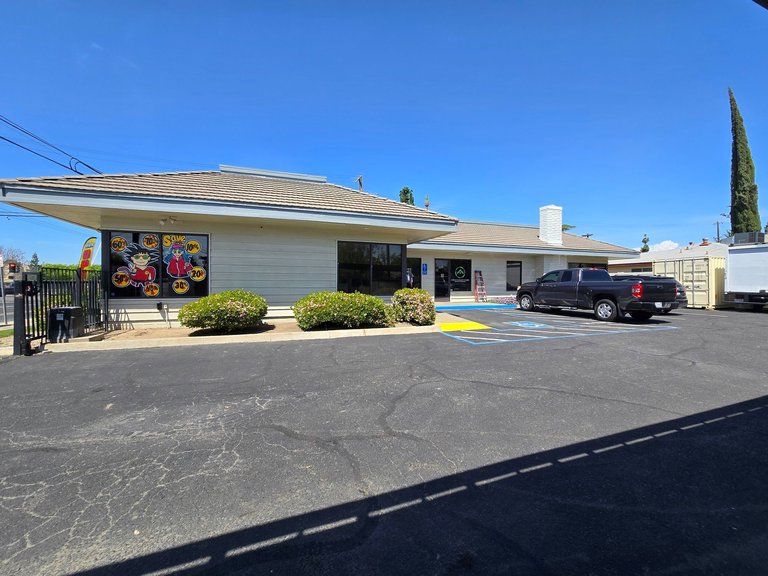 445 W Dakota Ave, Fresno, CA, For Lease, Image-15
