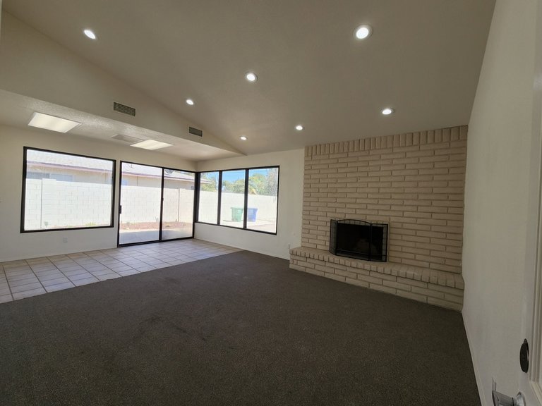 445 W Dakota Ave, Fresno, CA, For Lease, Image-13