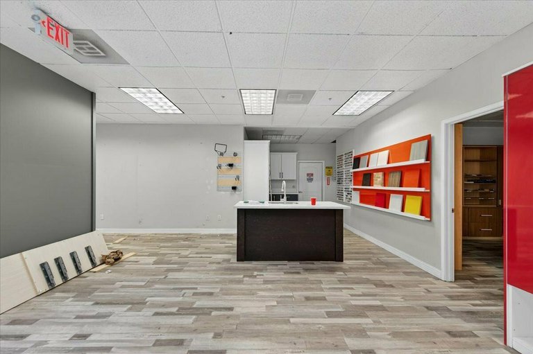 2695 N Fowler Ave #106, Fresno, CA, For Lease, Image-7