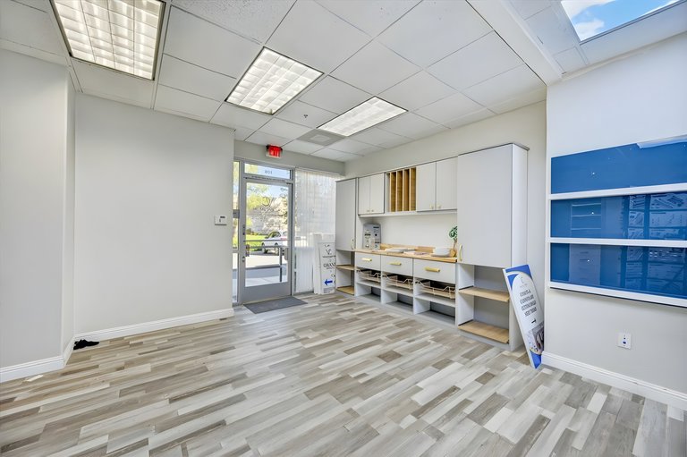 2695 N Fowler Ave #106, Fresno, CA, For Lease, Image-5