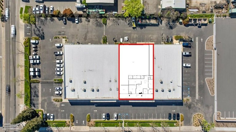 2695 N Fowler Ave #106, Fresno, CA, For Lease, Image-2