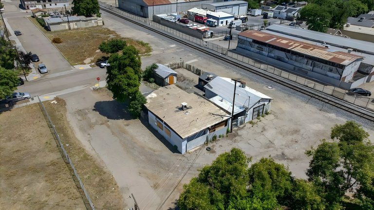 1924 E Lewis Ave, Fresno, CA, For Lease, Image-8
