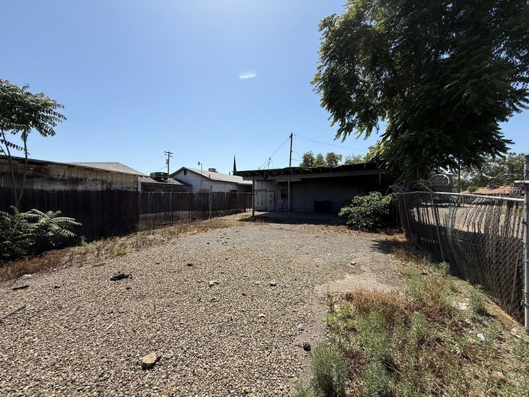 1924 E Lewis Ave, Fresno, CA, For Lease, Image-12