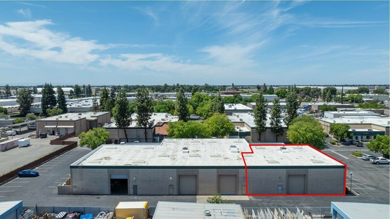 5748 E Shields Ave Ste 101, Fresno, CA, For Lease, Image-2