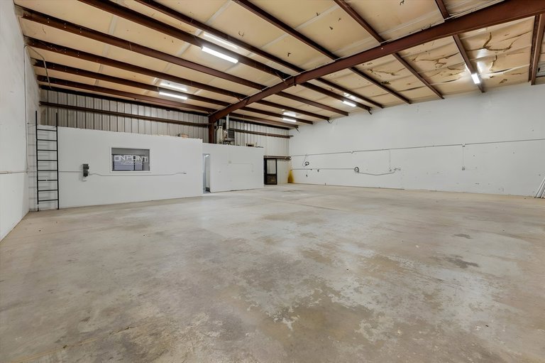 1839 S Thunderbolt Dr, Porterville, CA, For Lease, Image-10