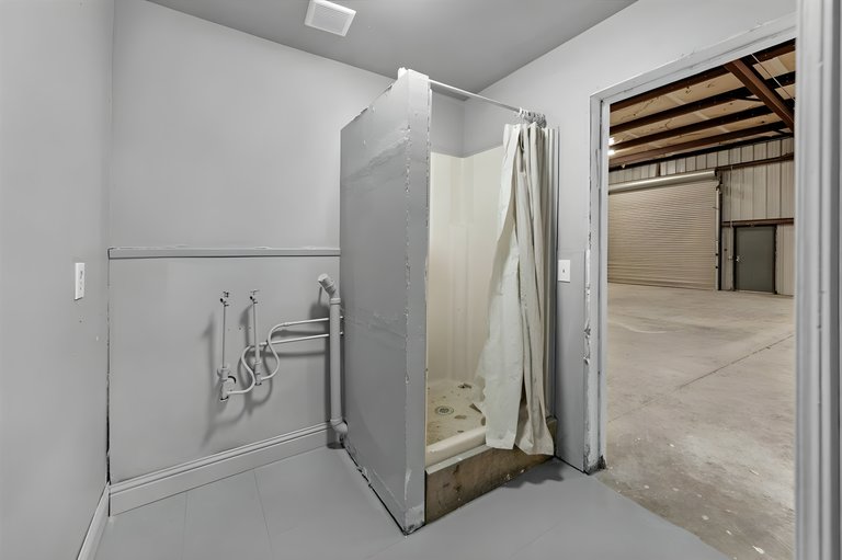 1839 S Thunderbolt Dr, Porterville, CA, For Lease, Image-8