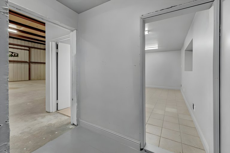 1839 S Thunderbolt Dr, Porterville, CA, For Lease, Image-9