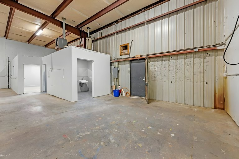 1839 S Thunderbolt Dr, Porterville, CA, For Lease, Image-15