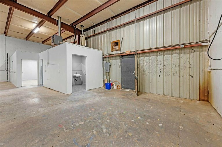 1839 S Thunderbolt Dr, Porterville, CA, For Lease, Image-6