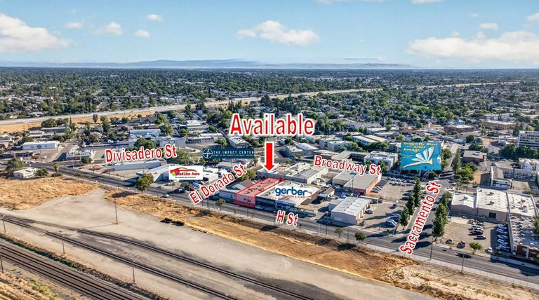 1952 H St, Fresno, CA, For Lease, Image-2