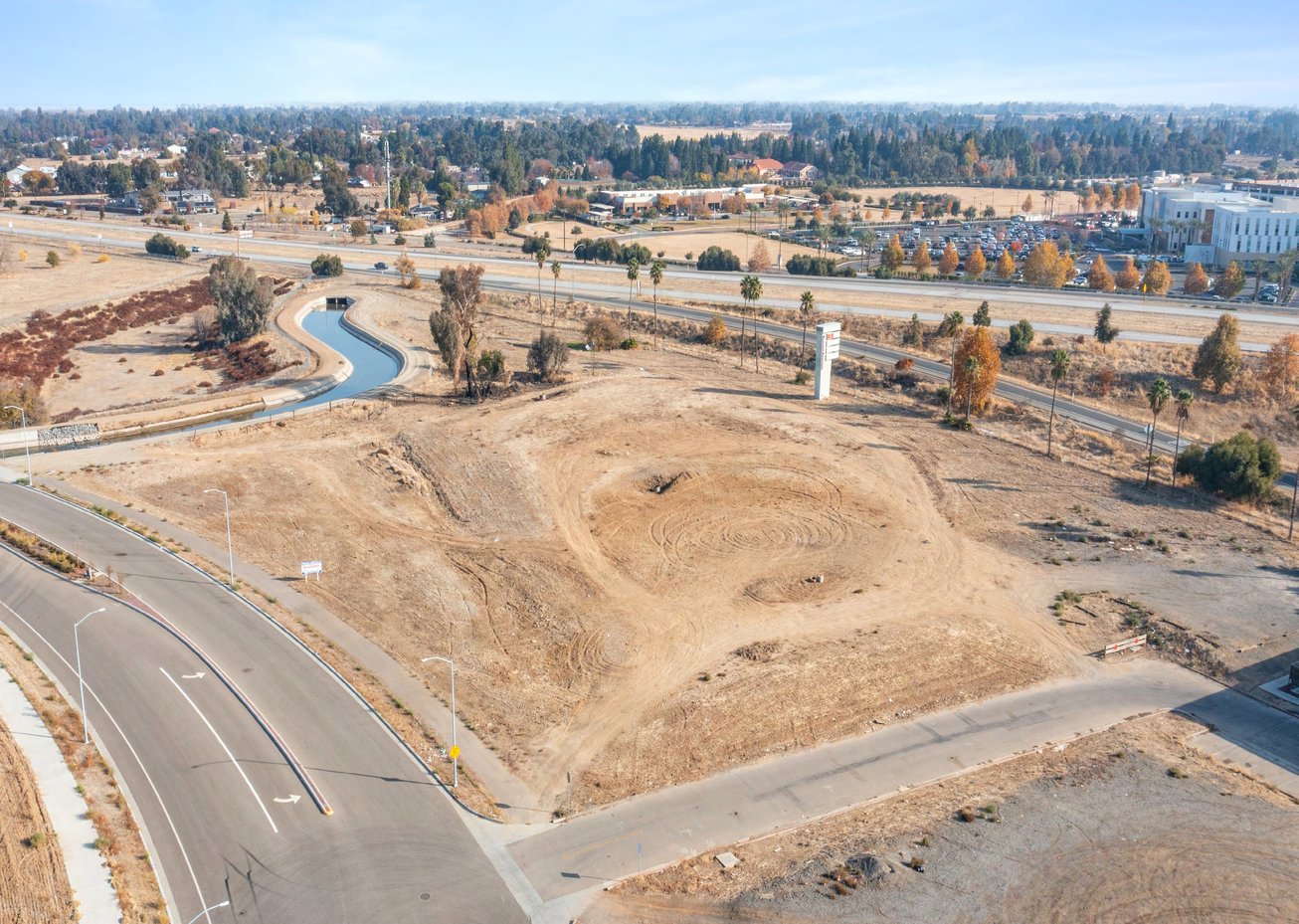 SEC Temperance Ave & Owens Mountain Pkwy Retail