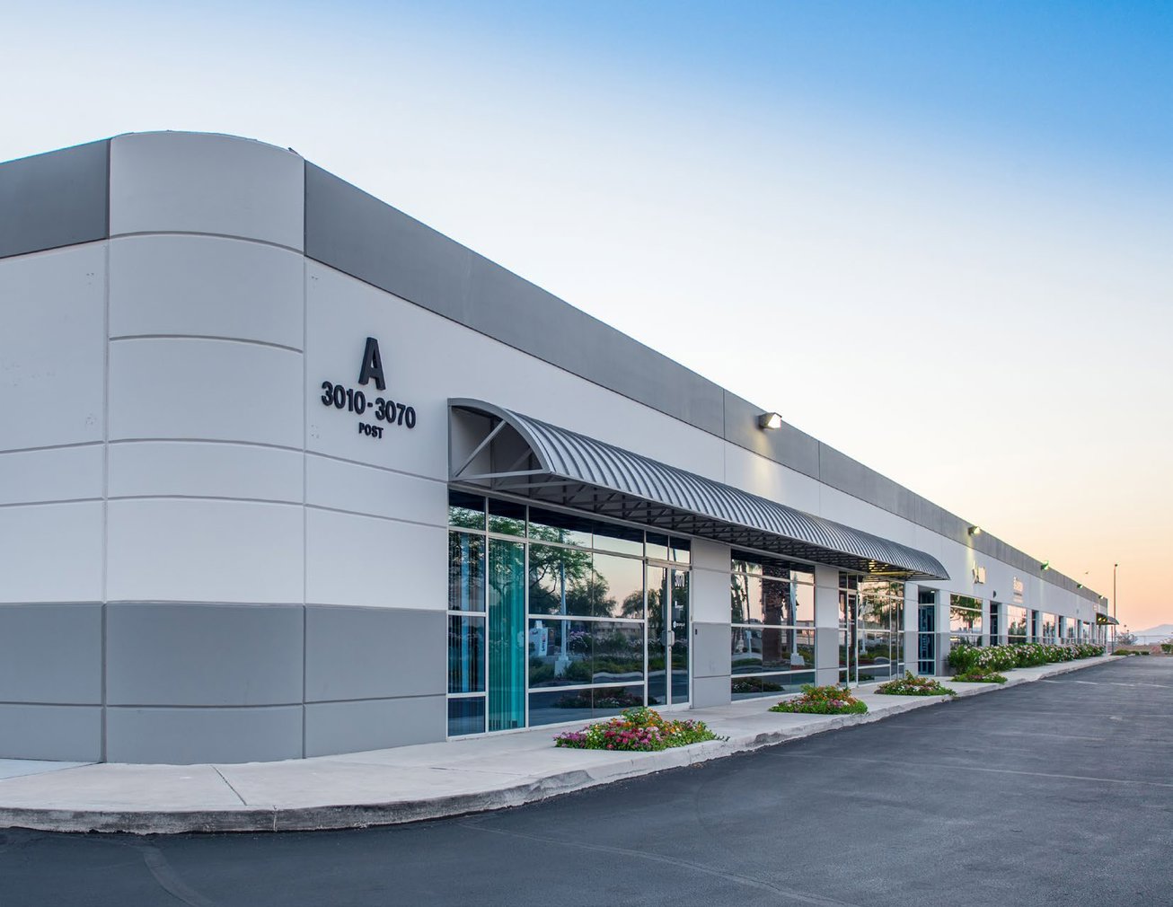 6205 Dean Martin Drive Industrial