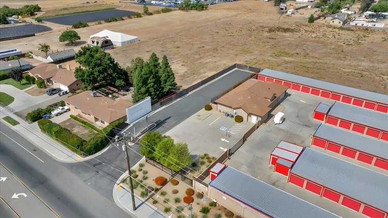 3088 W Clinton Ave, Fresno, CA, For Lease, Image-11