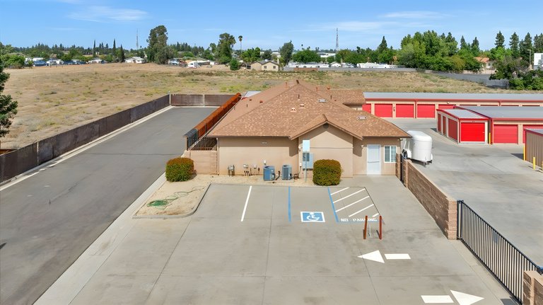 3088 W Clinton Ave, Fresno, CA, For Lease, Image-3