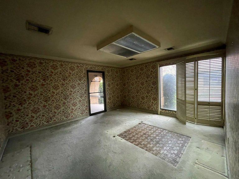 5070 North 6th Street, Fresno, CA, For Lease, Image-8