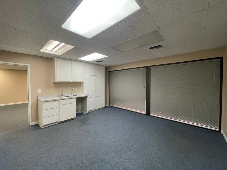 5070 North 6th Street, Fresno, CA, For Lease, Image-7