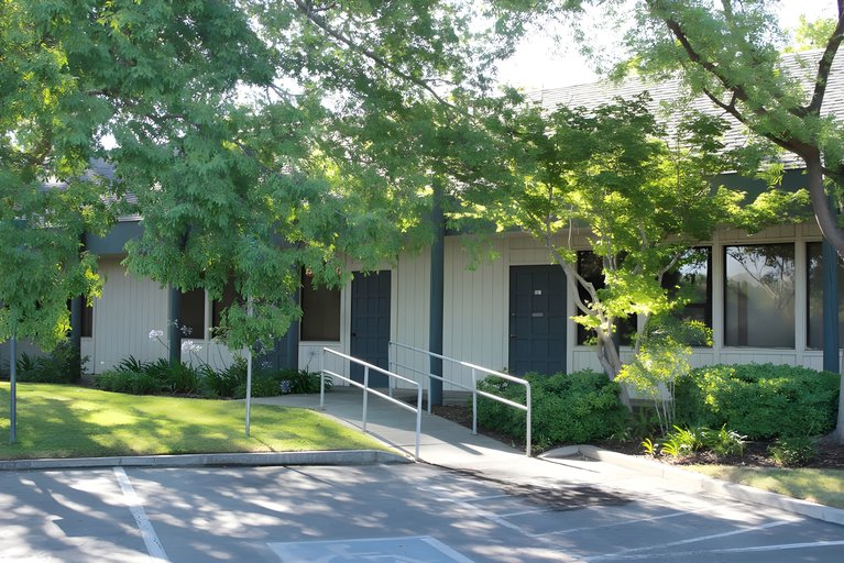 2503 West Shaw Ave, Fresno, CA, For Lease, Image-2