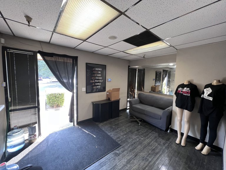 5756 N Marks Ave, Fresno, CA, For Lease, Image-12