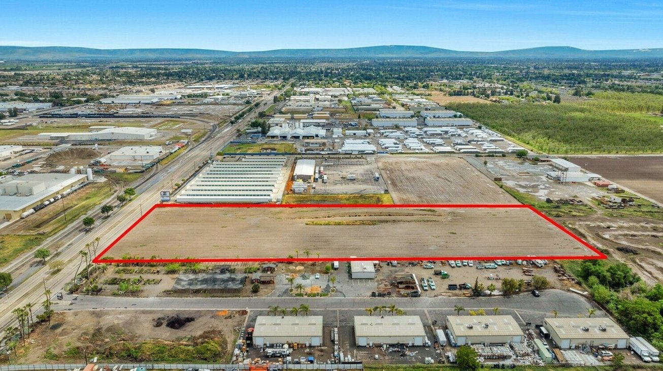 7939 W Goshen Ave Industrial