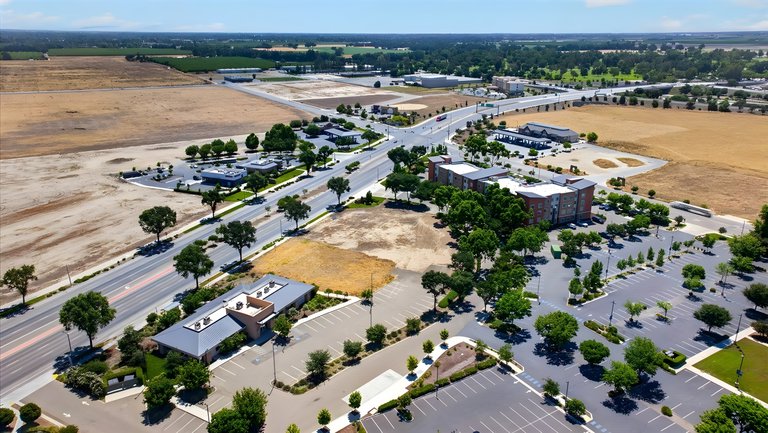 3 N Plaza, Visalia, CA, For Lease, Image-11