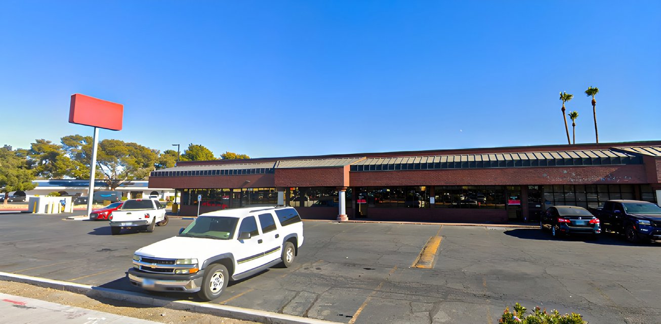 901 South Rancho Drive Retail