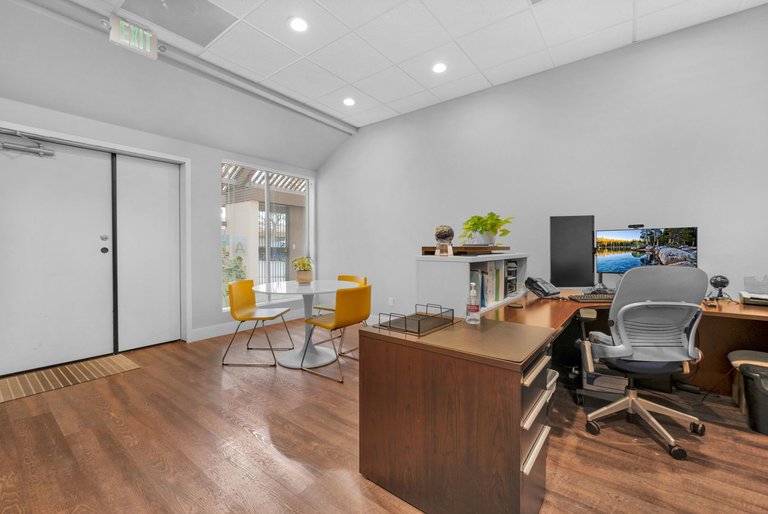 4685 N Cedar Ave, Fresno, CA, For Lease, Image-5