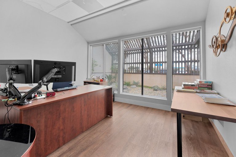 4685 N Cedar Ave, Fresno, CA, For Lease, Image-3