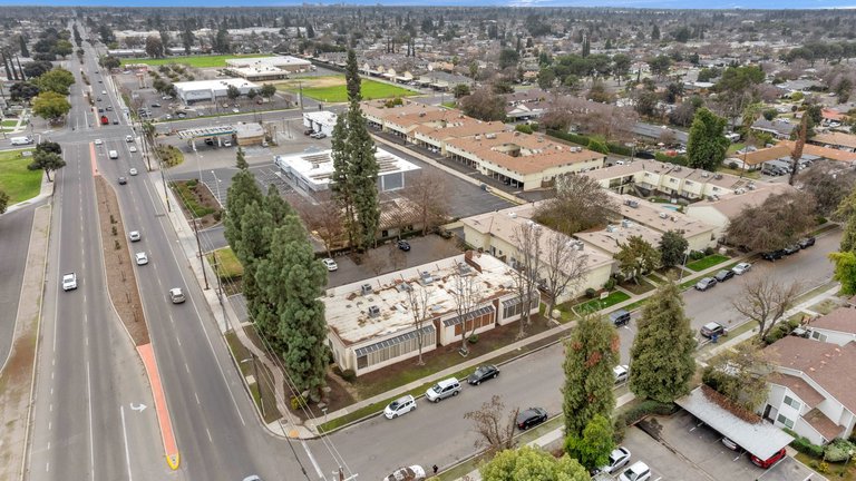 4685 N Cedar Ave, Fresno, CA, For Lease, Image-12
